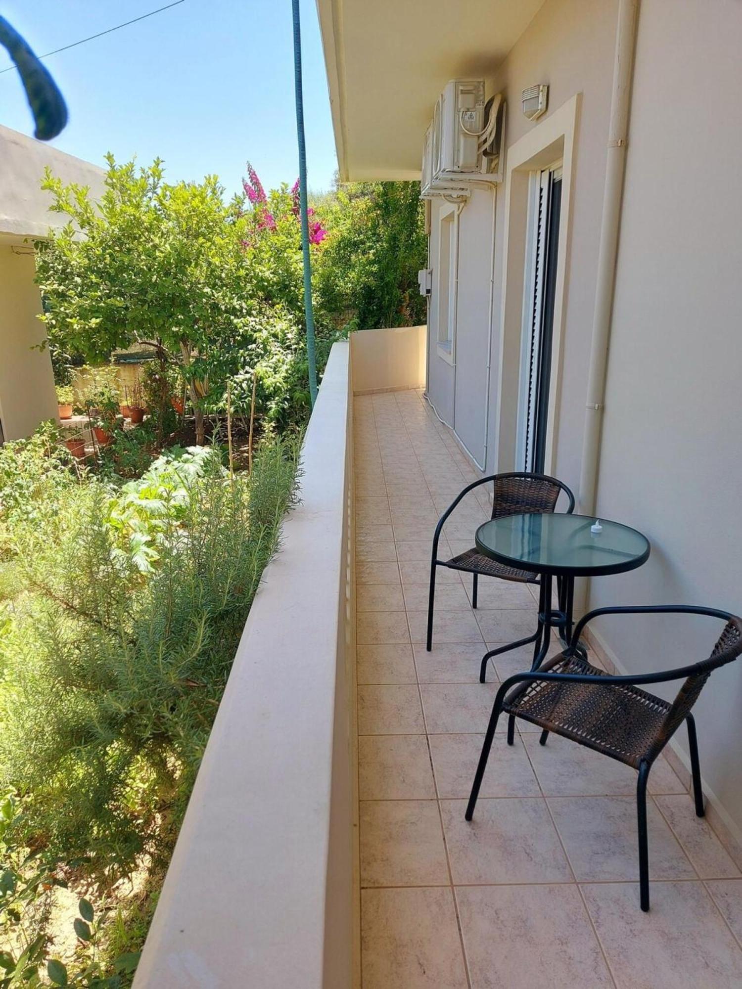 Chrissoula House In Agioi Apostoloi Apartment Daratsos Bagian luar foto